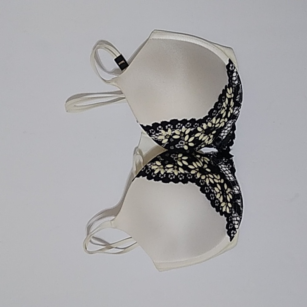 Victoria's Secret Vintage Very Sexy Push-Up Bra